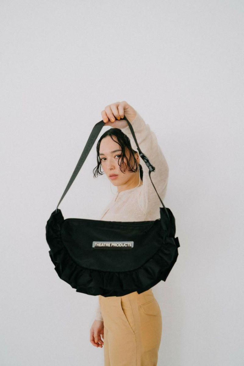 NYLON FRILL ROUND SHOULDER BAG -L-/ナイロンフリルショルダー