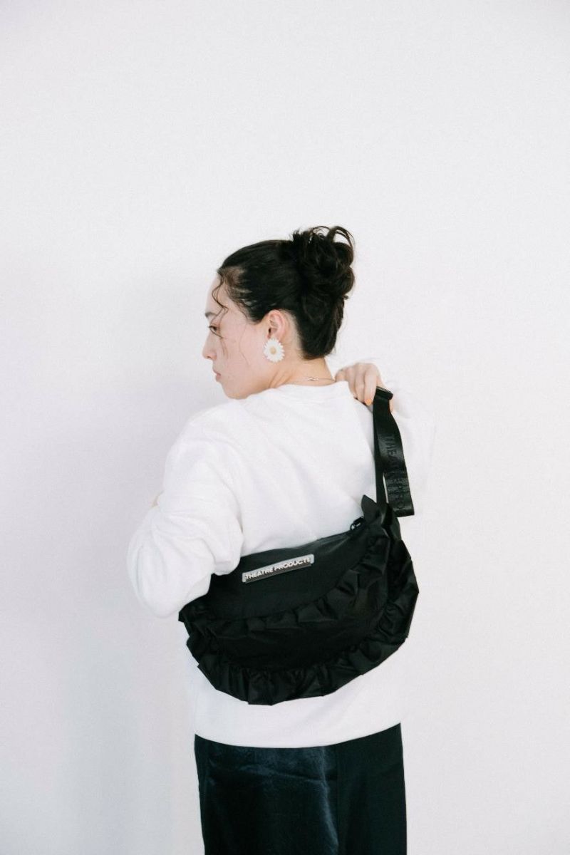 NYLON FRILL ROUND SHOULDER BAG -L-/ナイロンフリルショルダー
